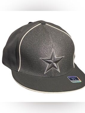 Official NFL Fitted Cap Dallas Cowboys